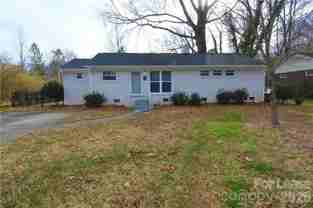 1020 Montford Dr - Photo 1 of 1