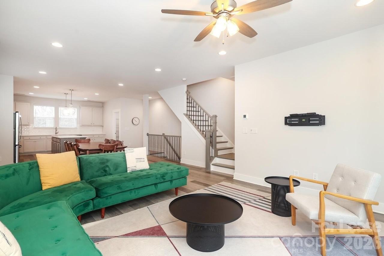 2245 Electric Ln - Photo 7 of 32