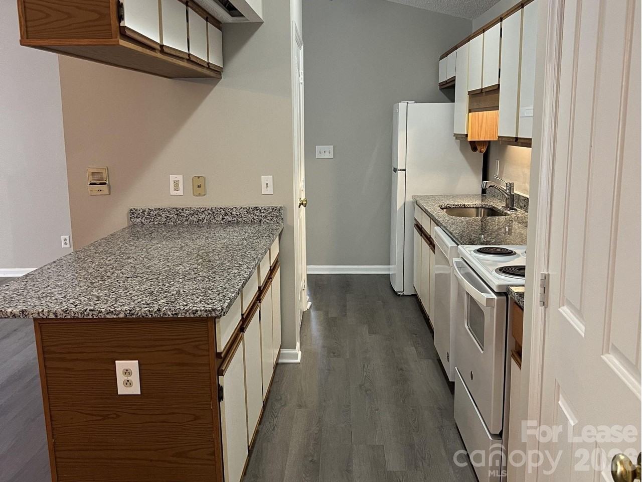 7344 Rose Terrace Ct - Photo 2 of 9