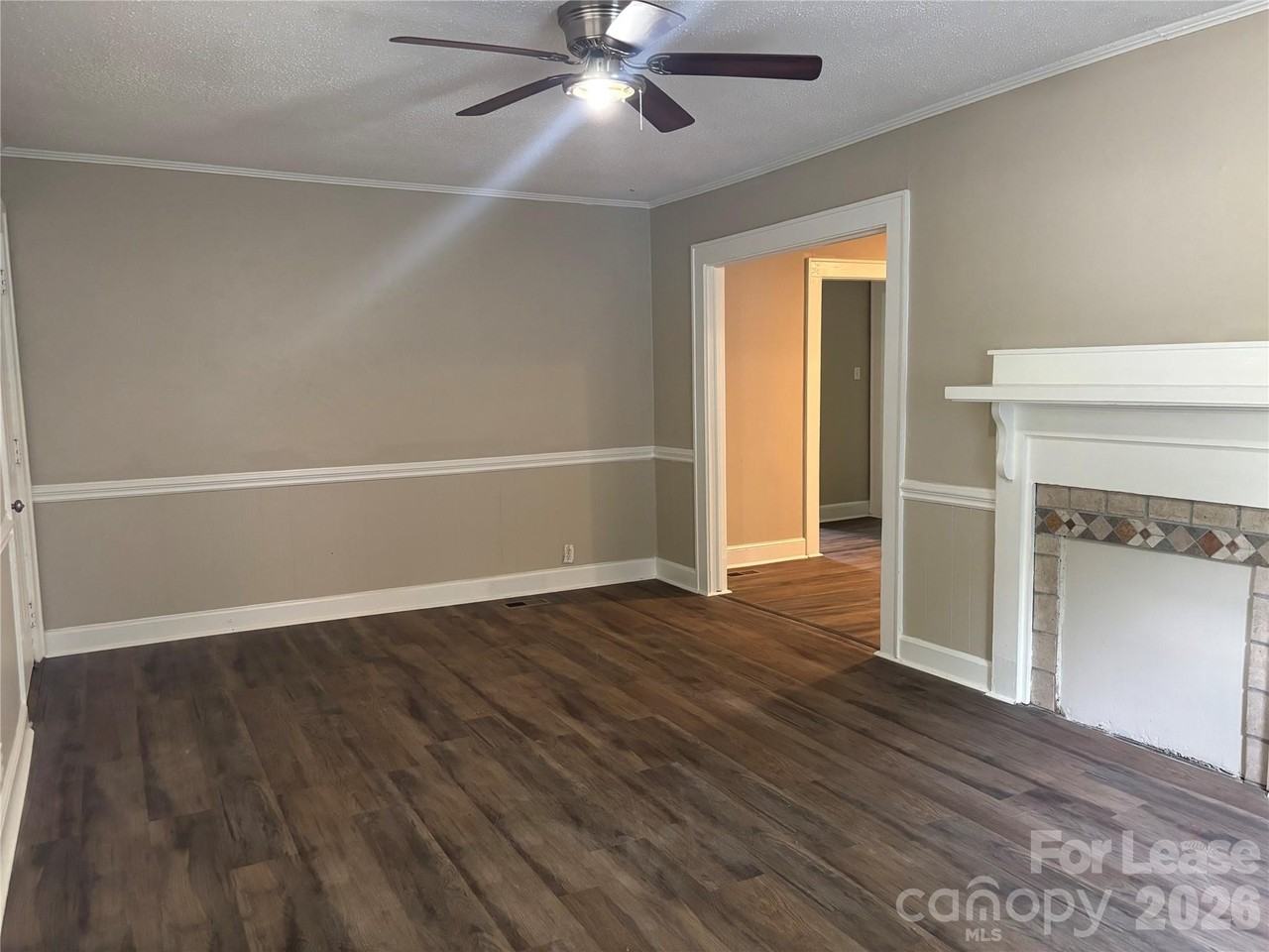 975 Old Charlotte Rd - Photo 2 of 28