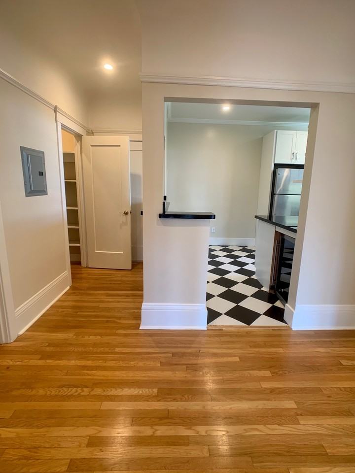 1671 Lombard St #9 - Photo 4 of 13