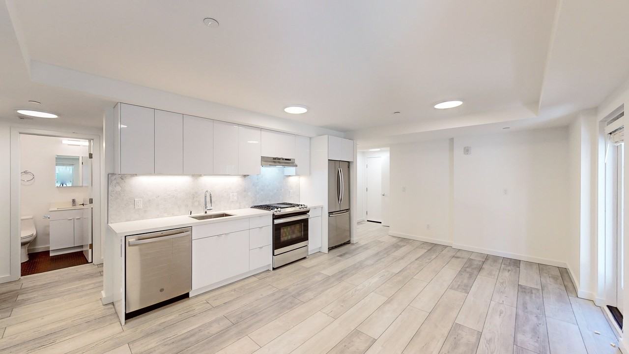 748 Page St #11 - Photo 4 of 19
