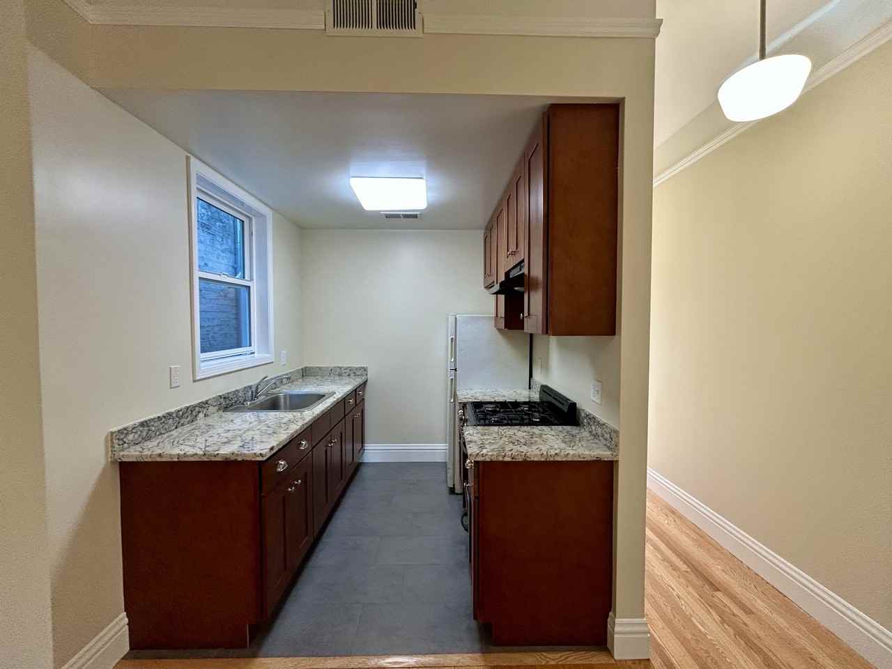 3220B 23rd St - Photo 6 of 12