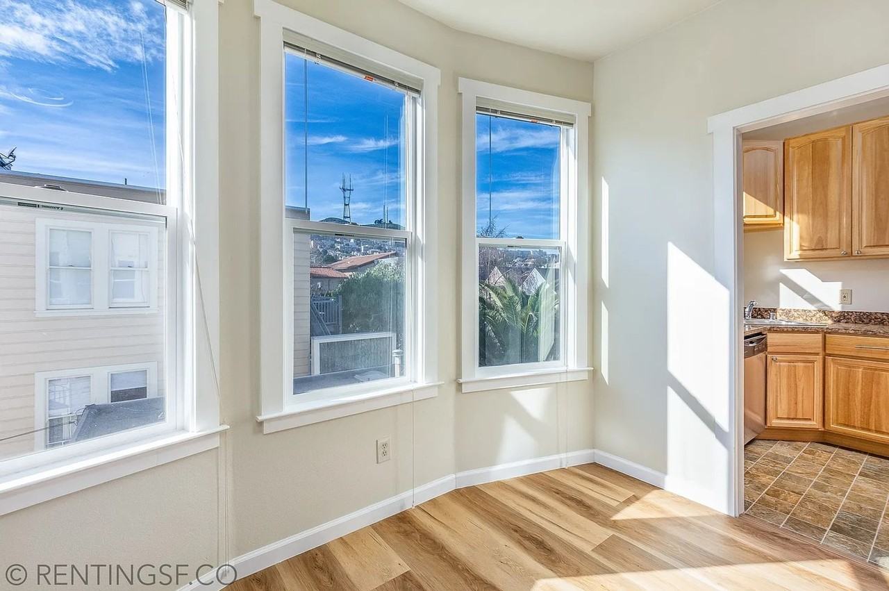 1450 Castro St #24 - Photo 3 of 8