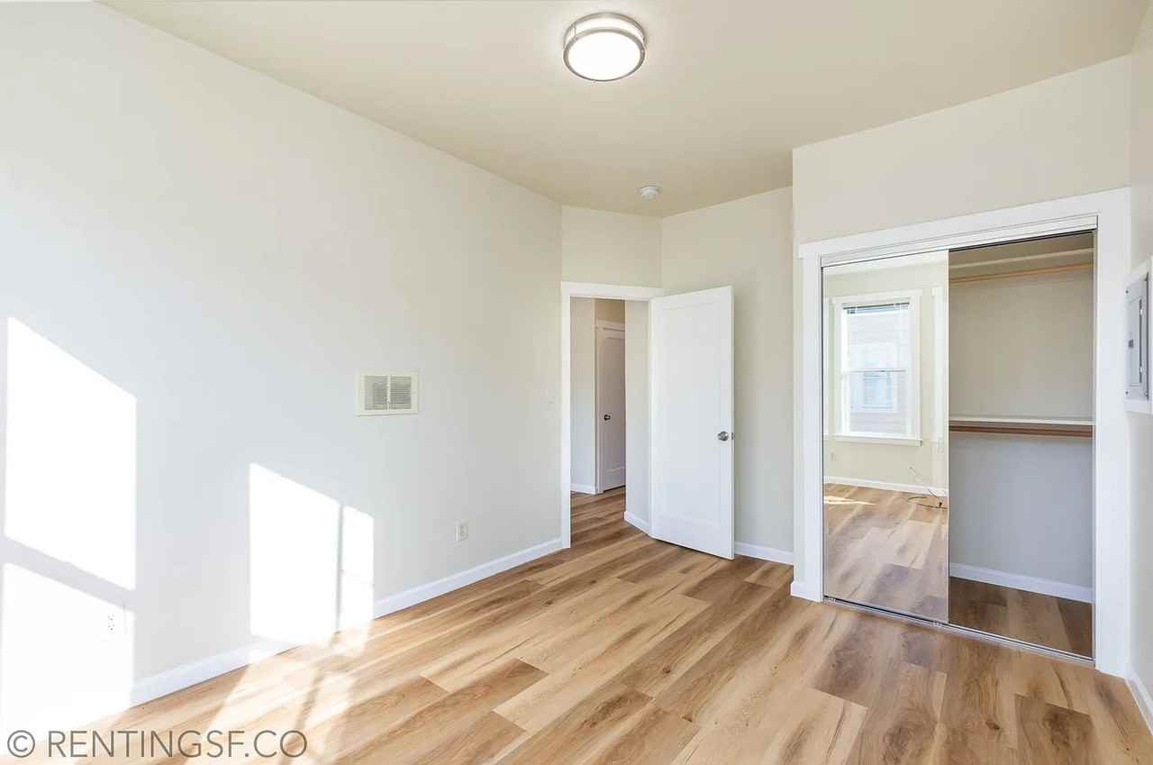 1450 Castro St #24 - Photo 6 of 8