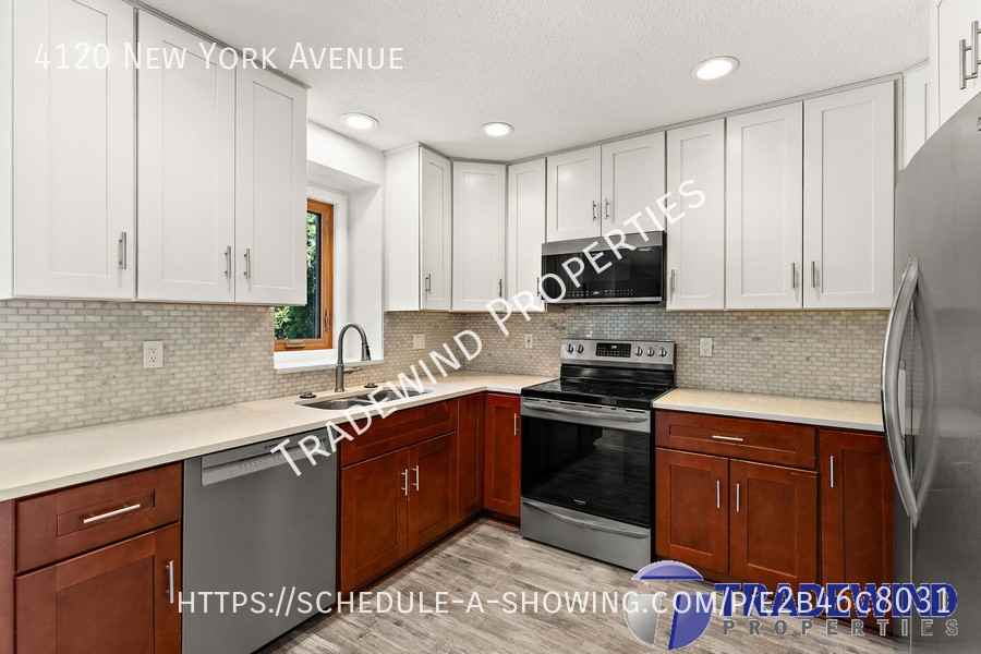 4120 New York Ave - Photo 3 of 40