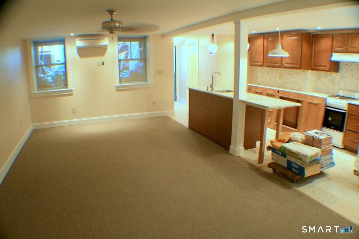 67 Warren St #B - Photo 2 of 8