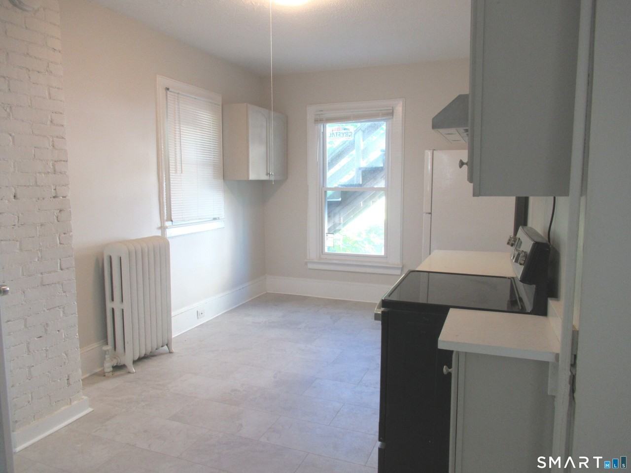 101 Stearns St - Photo 6 of 20