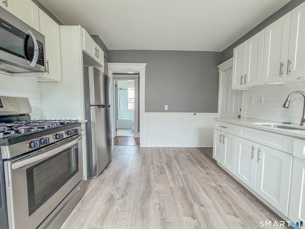 15 Elmwood Ave #3 - Photo 4 of 16