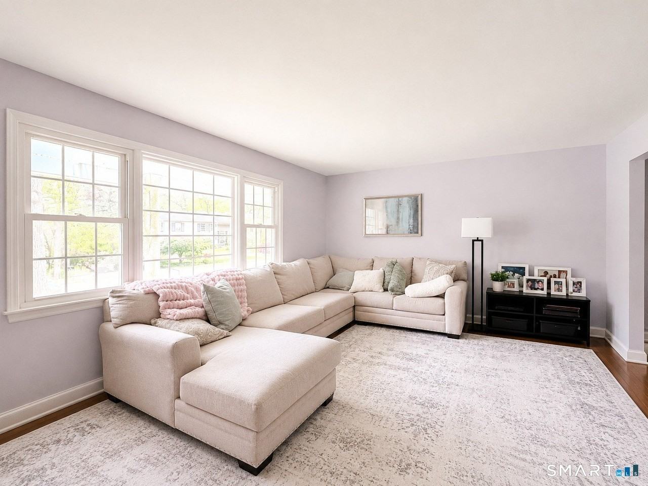 4 Cranbury Woods Rd - Photo 3 of 40