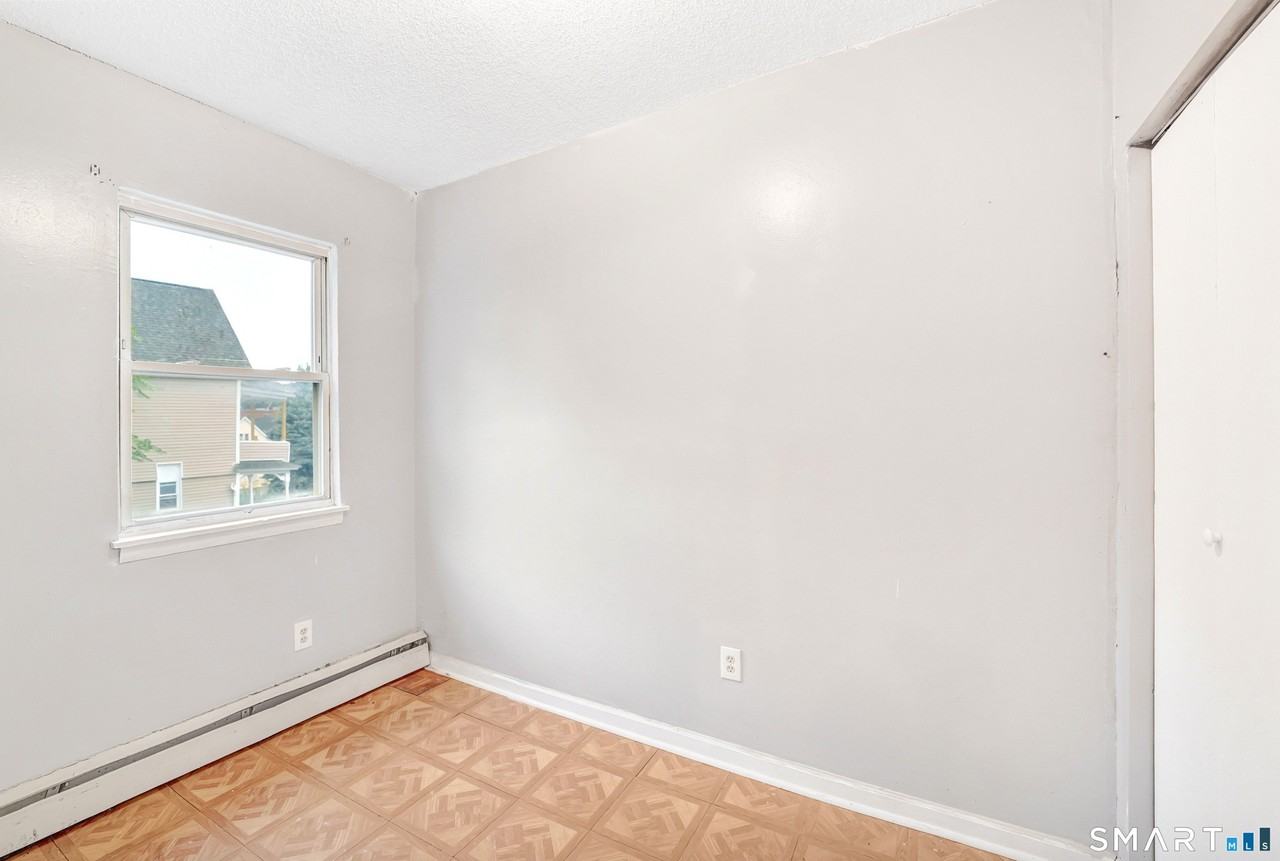 132 Locust St #6 - Photo 2 of 6