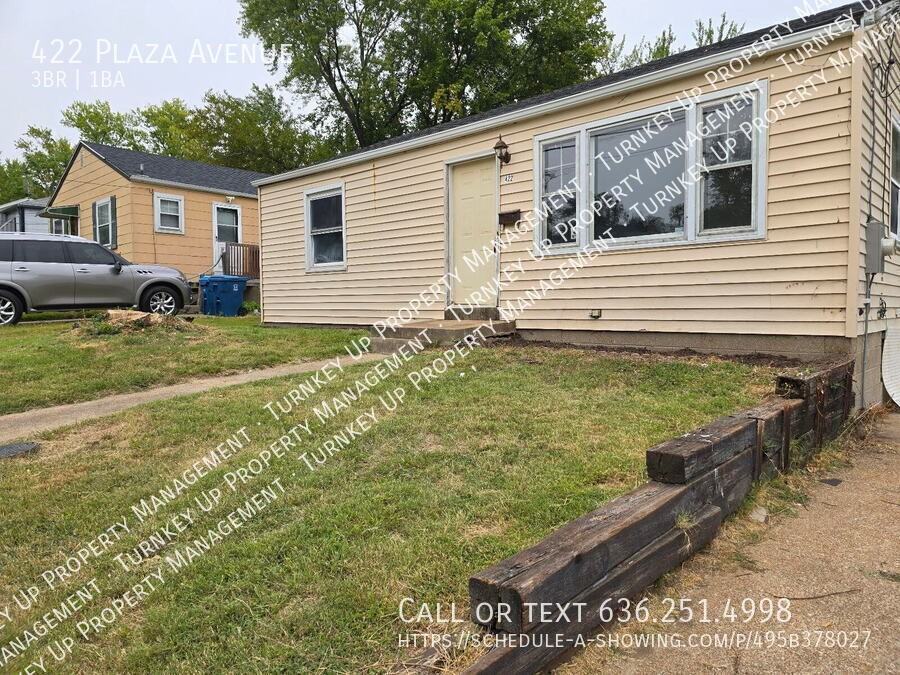 422 Plaza Ave - Photo 2 of 14