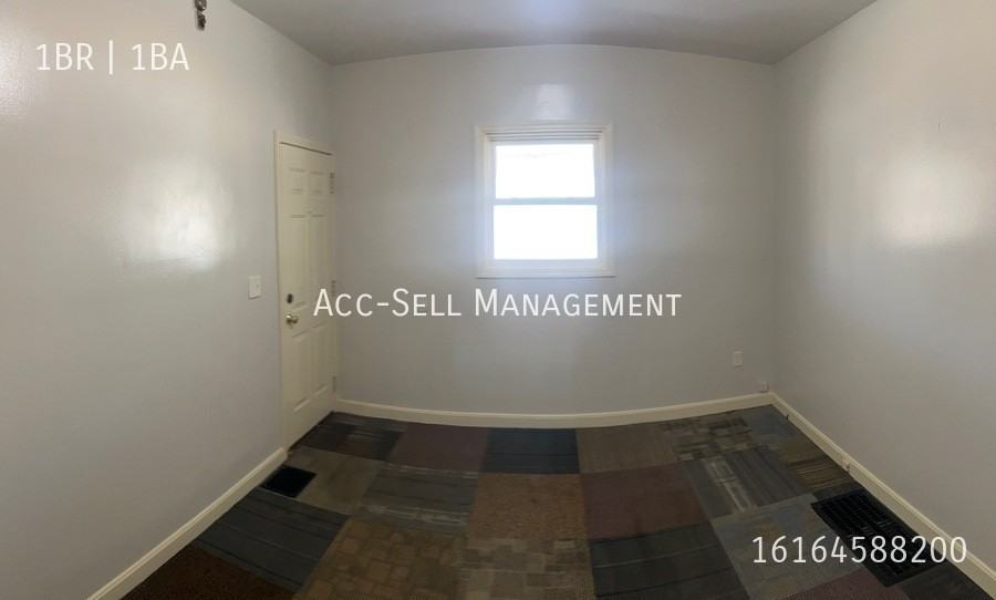 1126 Cesar E Chavez Ave Sw #2 - Photo 4 of 8