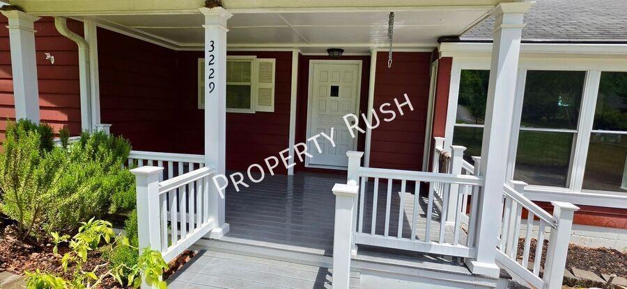 3229 Westonia Dr - Photo 4 of 40