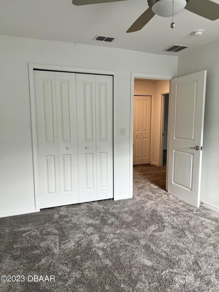 1098 Pacific Dunes Ct - Photo 7 of 37