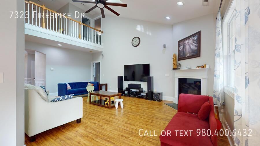 7323 Firespike Rd - Photo 6 of 47