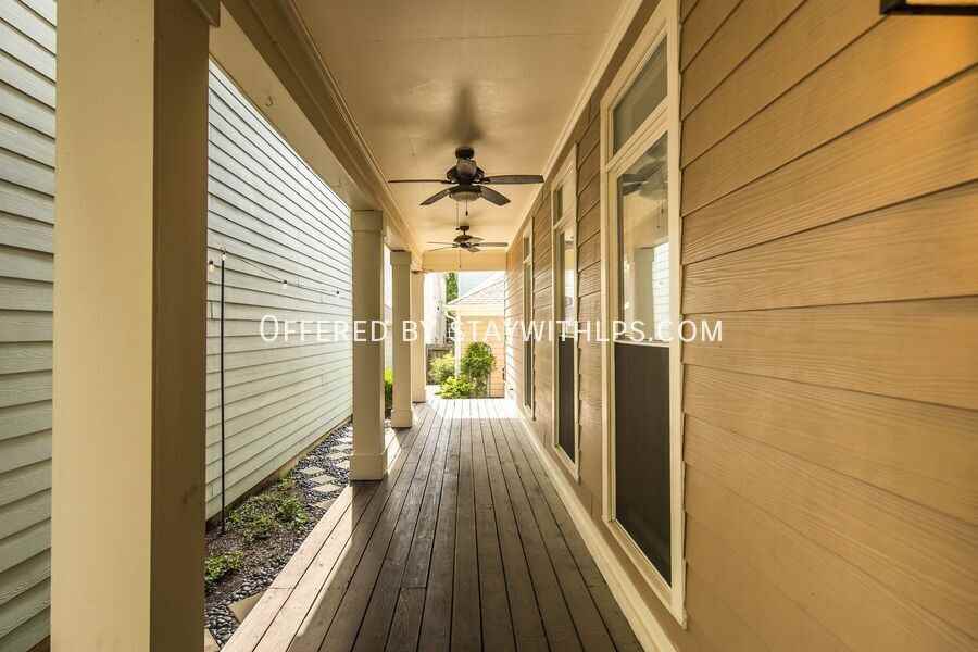 533 Rienzi Dr - Photo 4 of 32