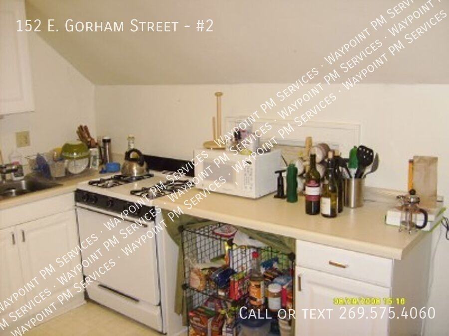 152 E Gorham St #2 - Photo 5 of 12