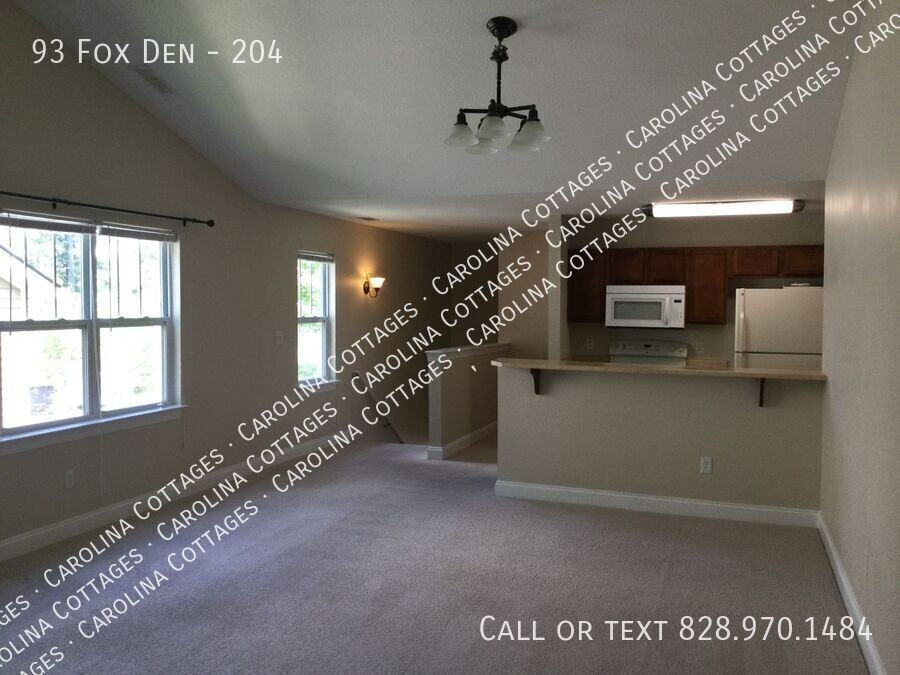 93 Foxden Dr #204 - Photo 3 of 9
