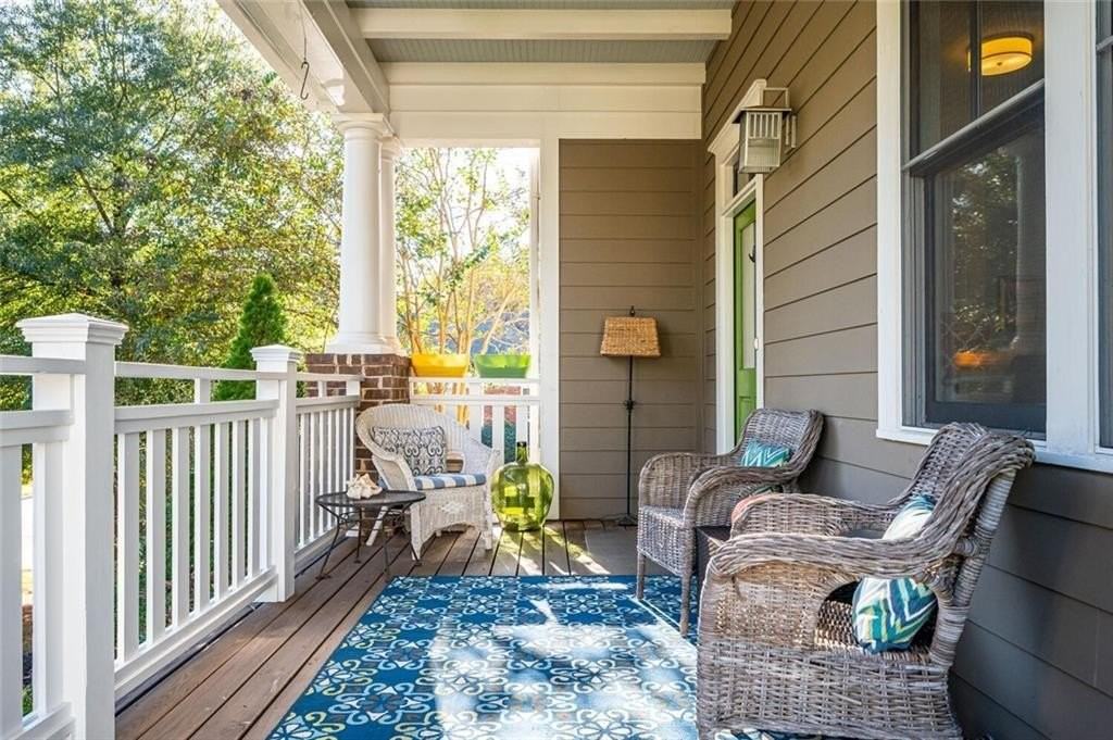 123 Ansley St - Photo 4 of 50