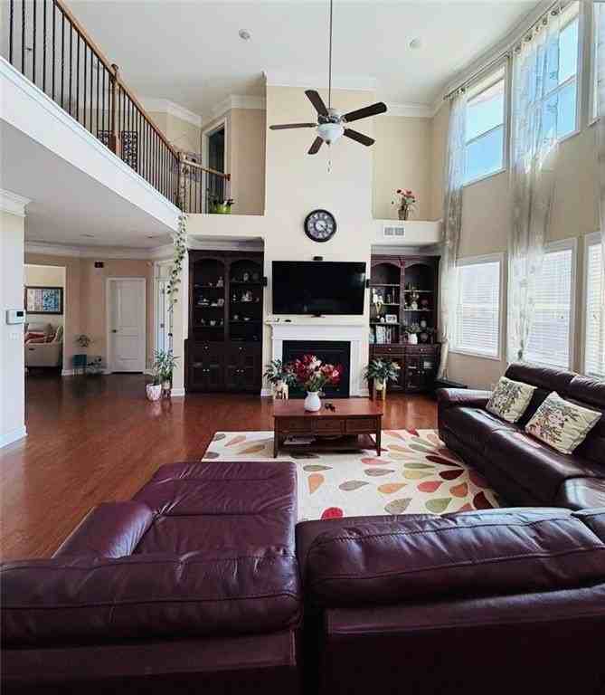 4415 Highfield Dr - Photo 5 of 17