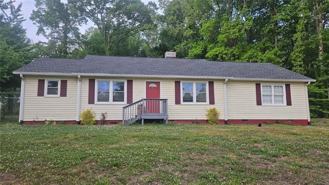 471 Perkins Cir - Photo 1 of 1