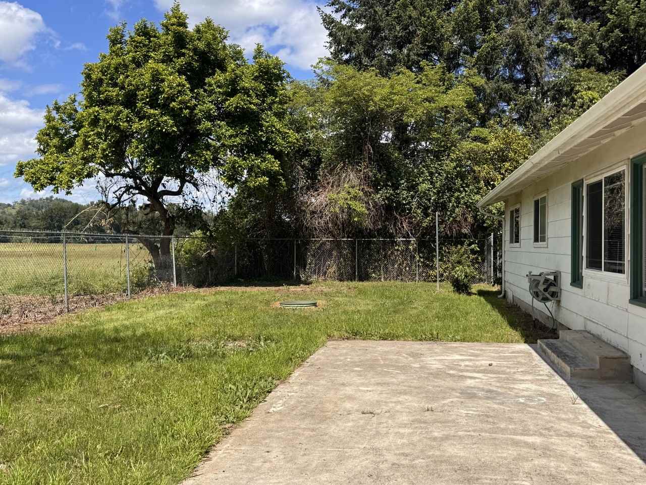 8741 Old Highway 99 S #1 - Photo 6 of 28