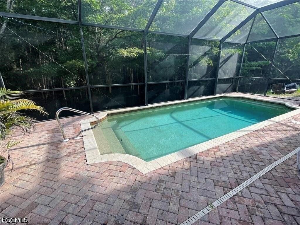10257 S Silver Palm Dr - Photo 2 of 19