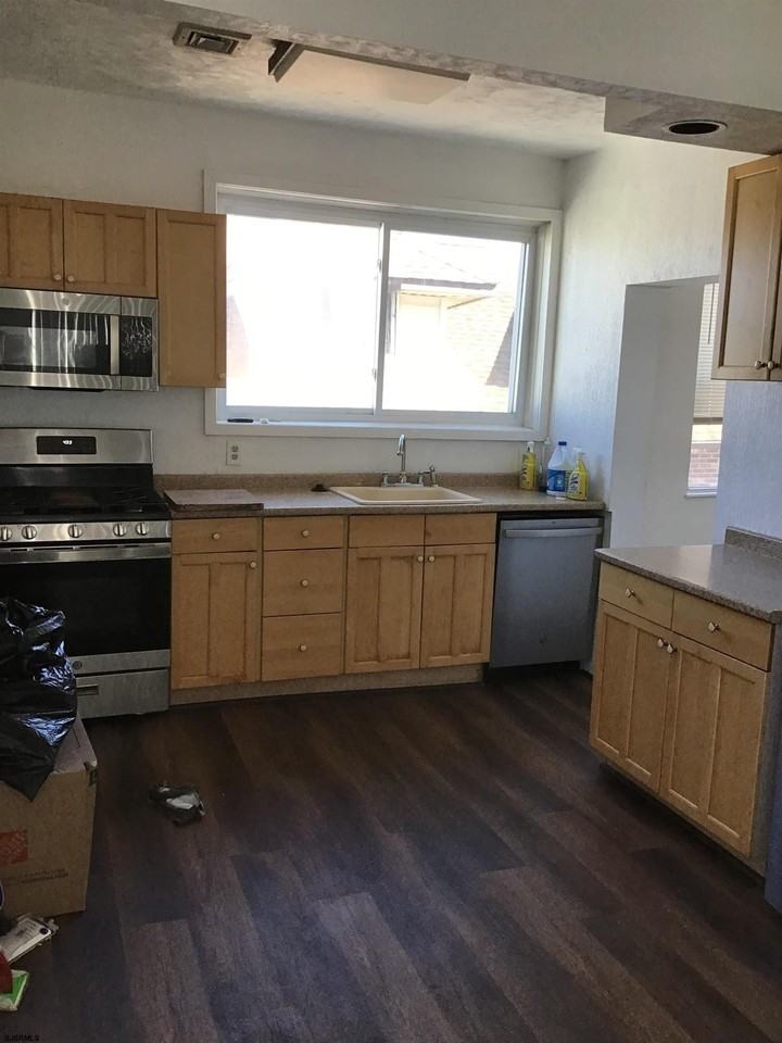123 N Cornwall Ave #2ndFL - Photo 7 of 10