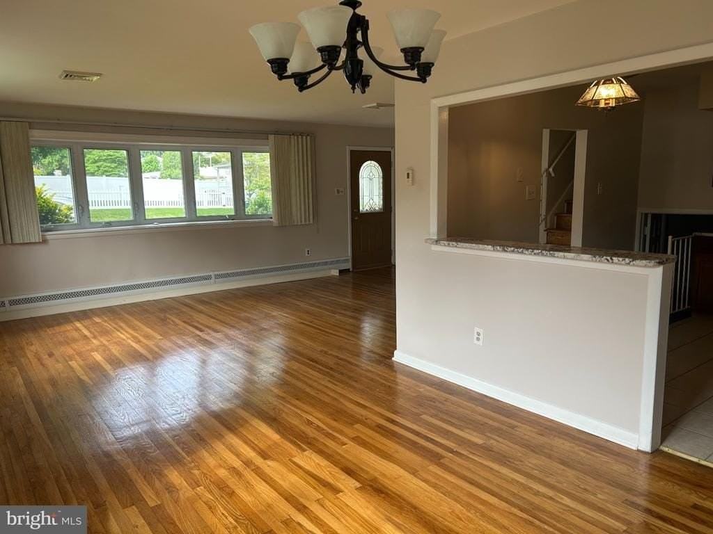 357 Leona Ave - Photo 6 of 30