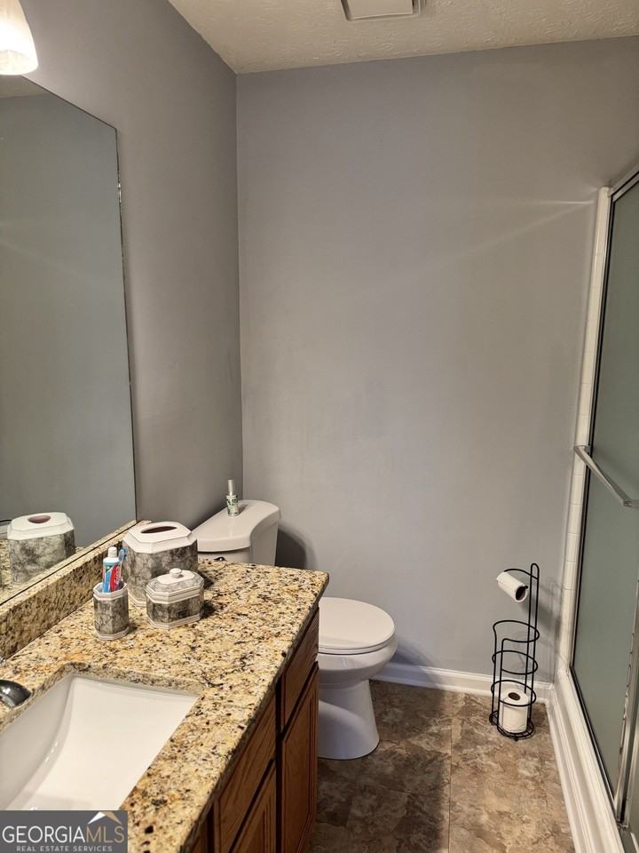 685 Crossbridge Aly - Photo 6 of 17