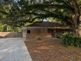 431 Gloria Dr - Photo 1 of 1