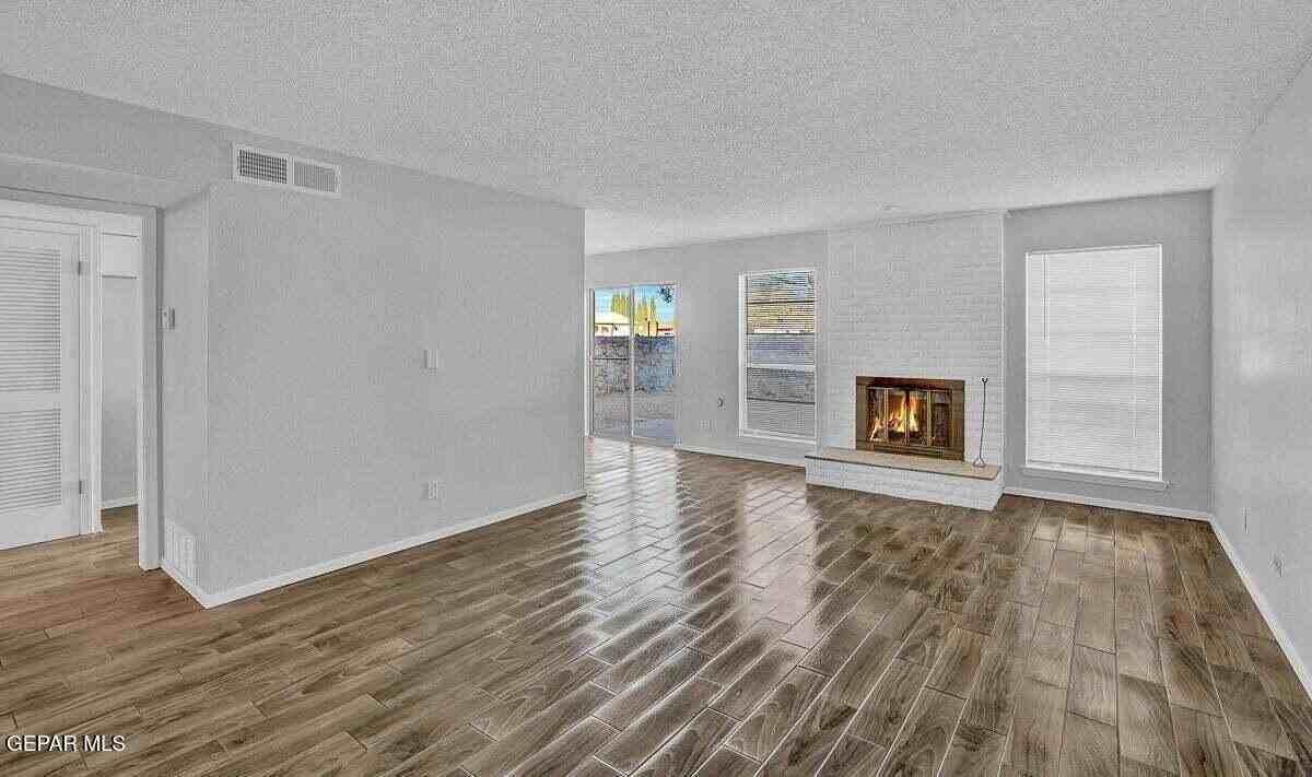 1782 Pico Alto Dr #B - Photo 3 of 17