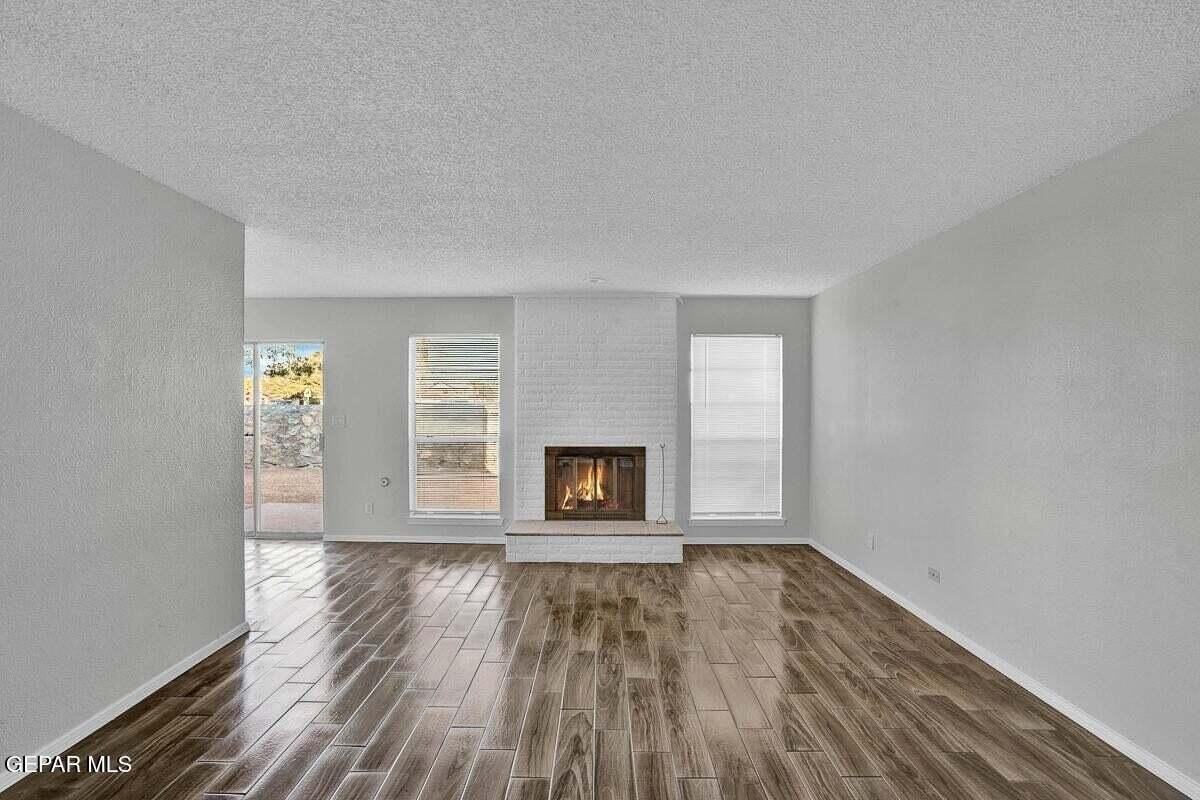 1782 Pico Alto Dr #B - Photo 4 of 17