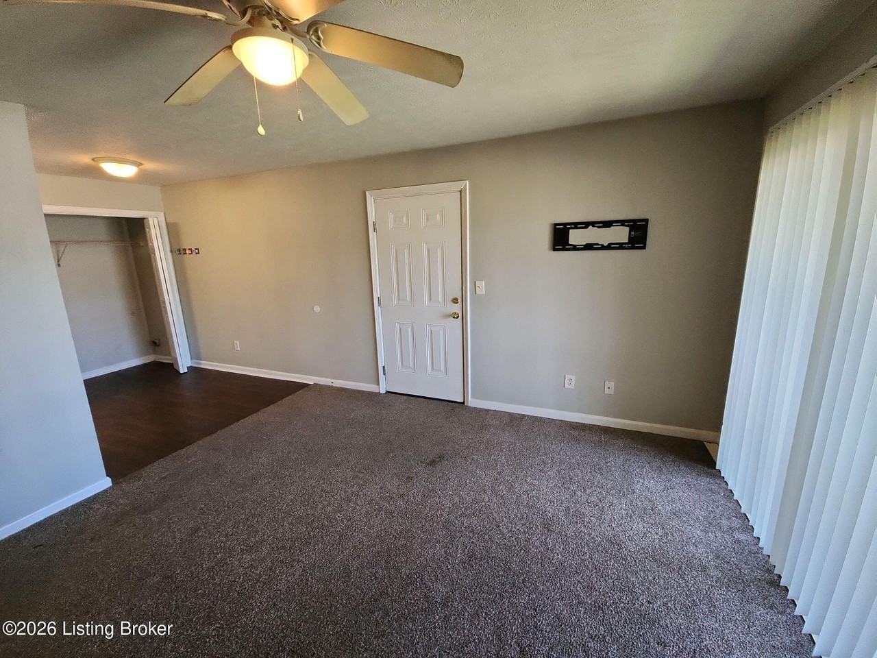 4103 Blue Lick Ct #7 - Photo 3 of 16