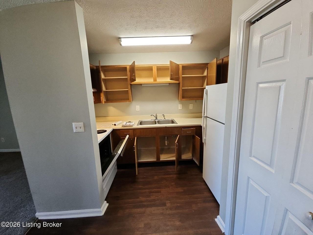 4103 Blue Lick Ct #7 - Photo 7 of 16