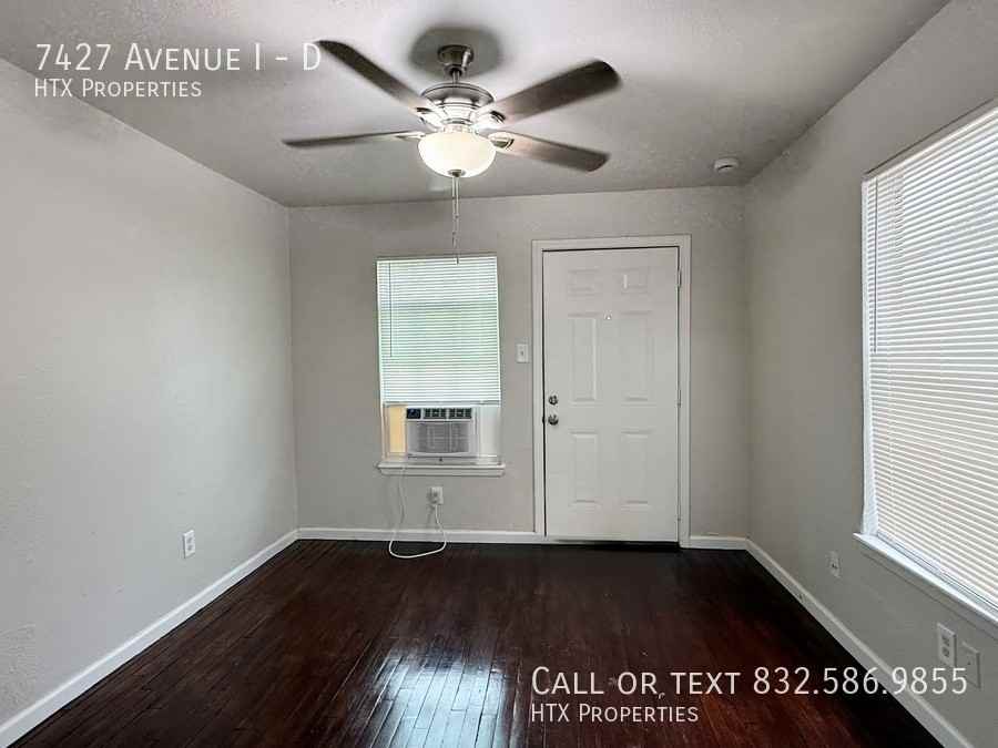 7427 Avenue I #D - Photo 2 of 9