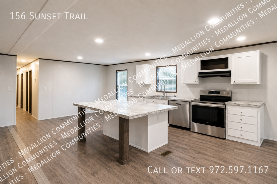156 Sunset Trl - Photo 3 of 12