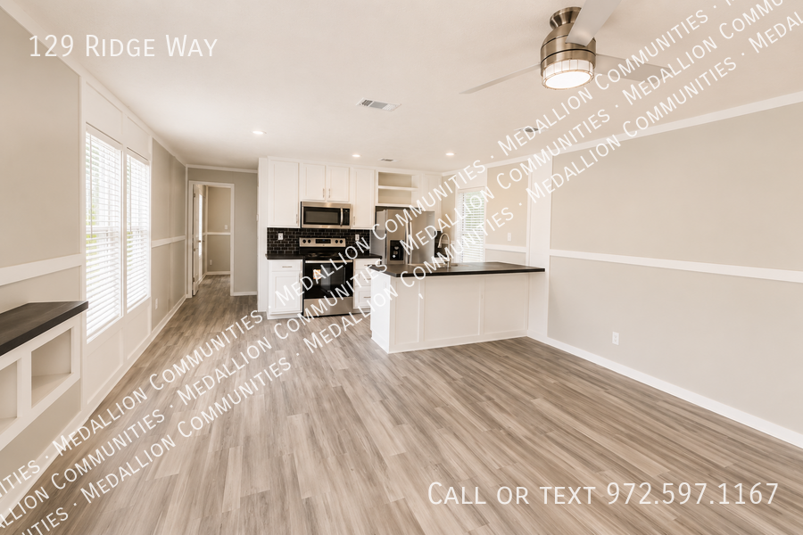 129 Ridgeway Dr - Photo 3 of 9
