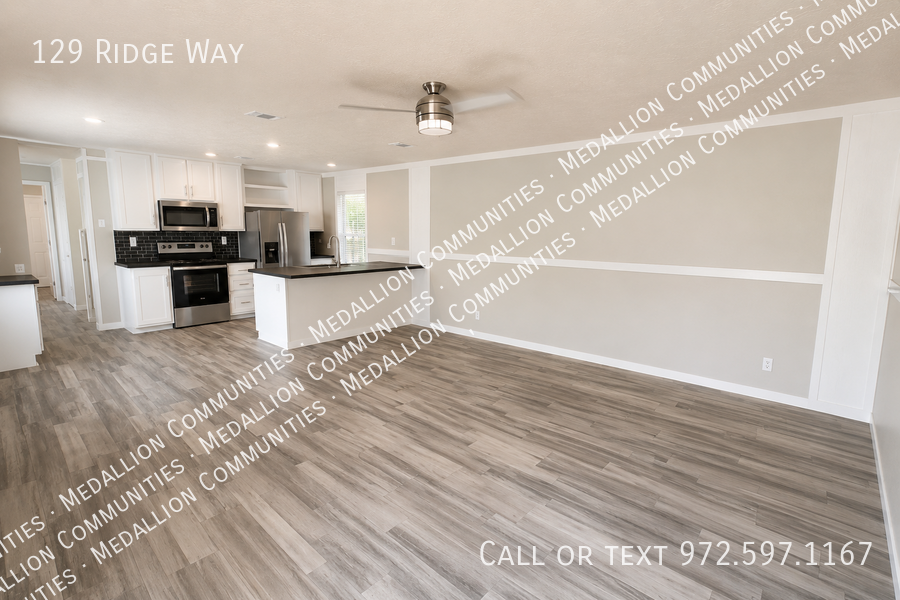129 Ridgeway Dr - Photo 4 of 9