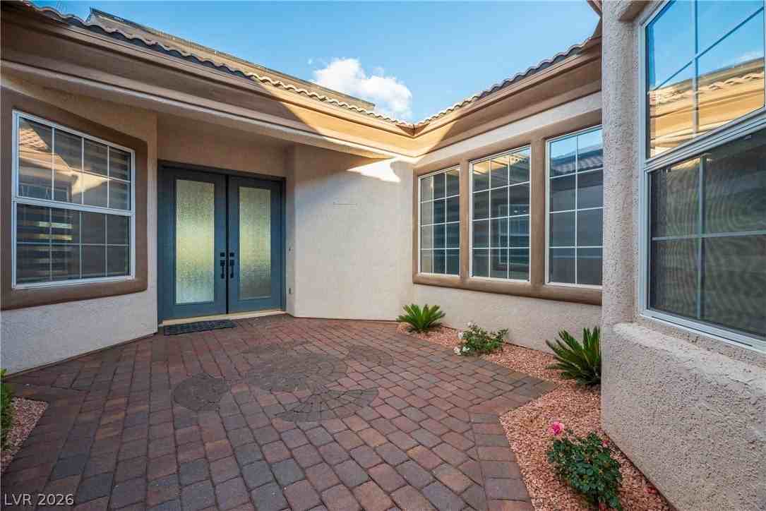 10534 Mandarino Ave - Photo 4 of 42