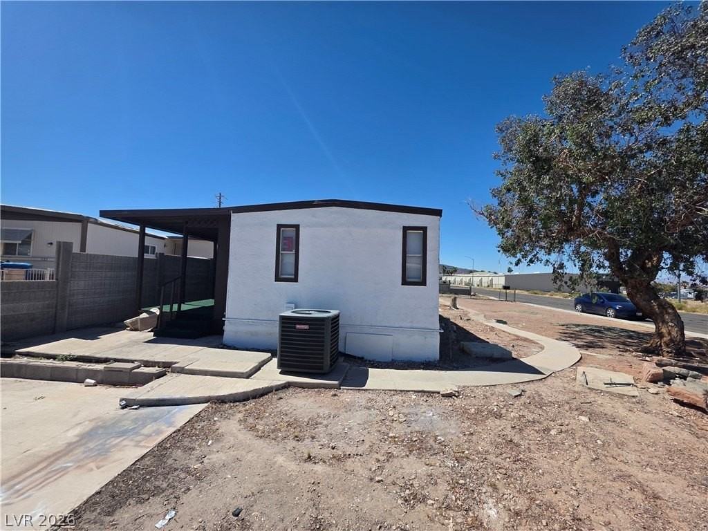 1121 Pawnee Ln - Photo 6 of 38