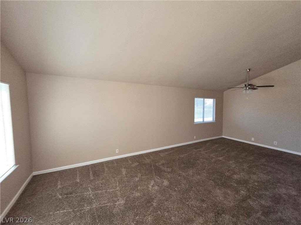 1745 Mount Hood St #NA - Photo 5 of 50
