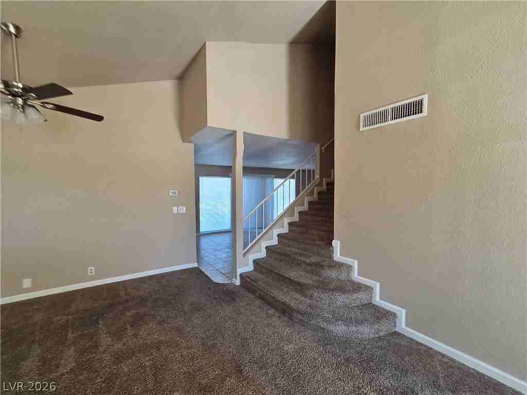 1745 Mount Hood St #NA - Photo 7 of 50