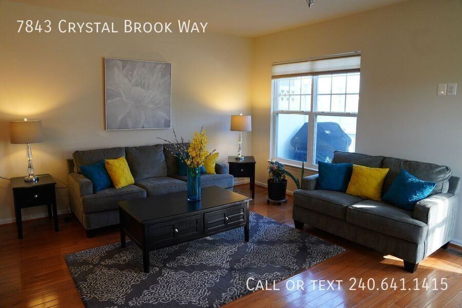 7843 Crystal Brook Way - Photo 6 of 34