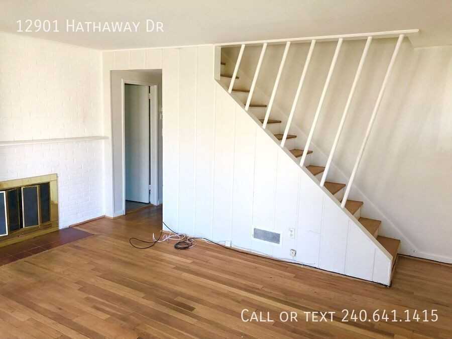 12901 Hathaway Dr - Photo 3 of 26