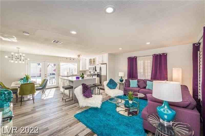 7067 Westpark Ct