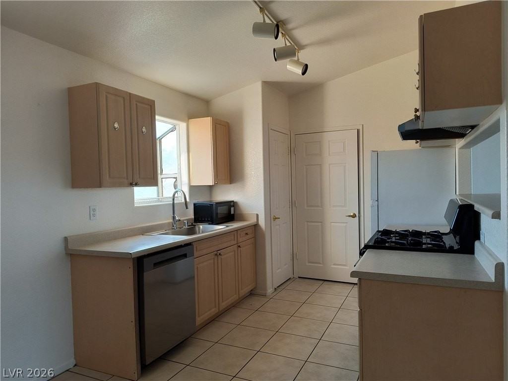 1401 N Michael Way #236 - Photo 6 of 16