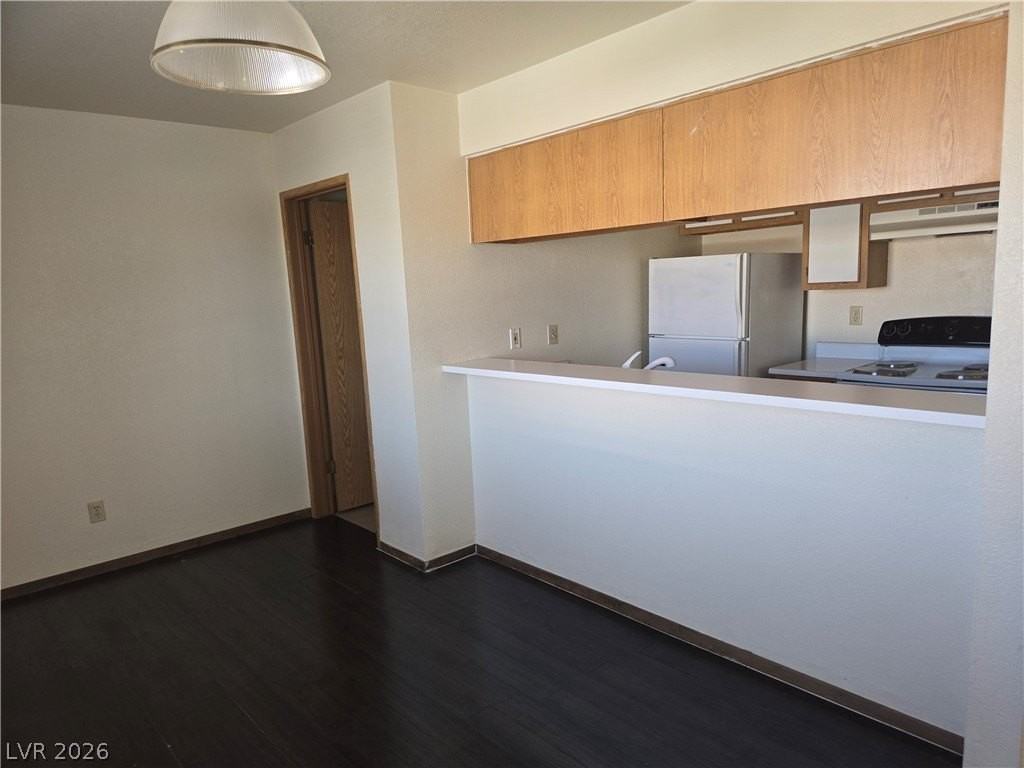 805 Utah St #110 - Photo 3 of 12