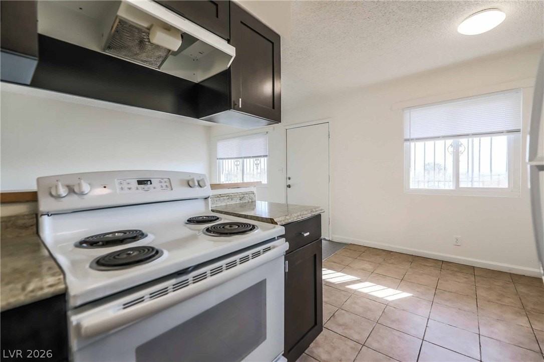 1404 E Mesquite Ave #8 - Photo 6 of 21